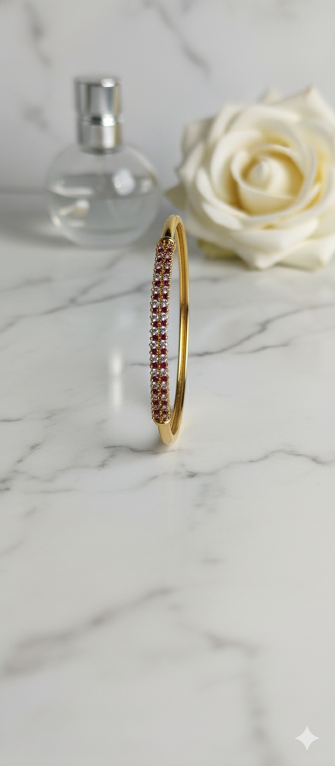Crimson Radiance Adjustable Gold Bracelet