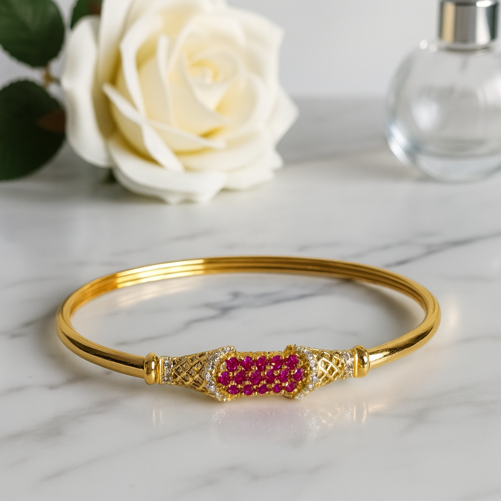Crimson Majesty Gold Bracelet