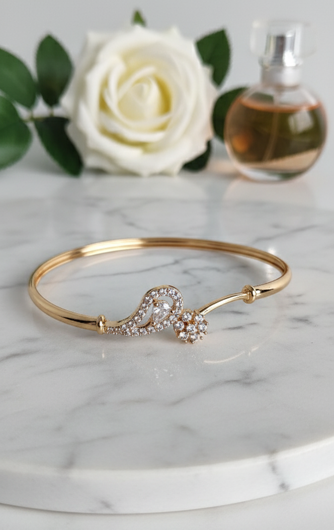 Tear of Elegance rose Gold Bracelet