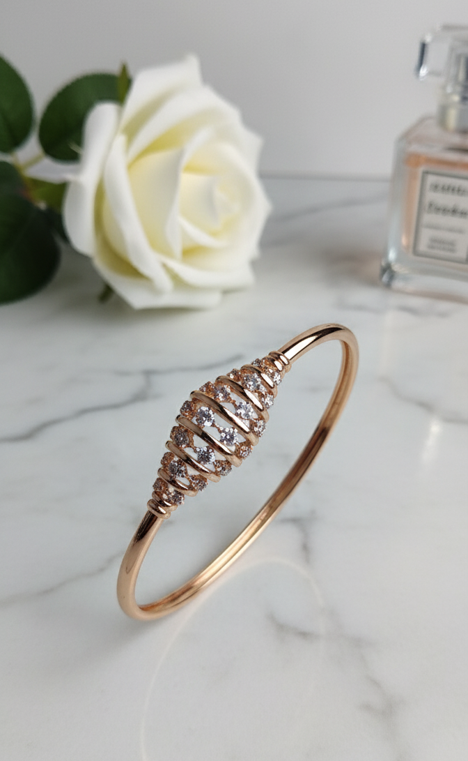 Amoura Spiral Bracelet