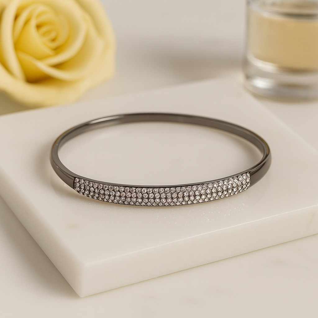 Spark Bracelet – Black-Plated with Dazzling Crystals