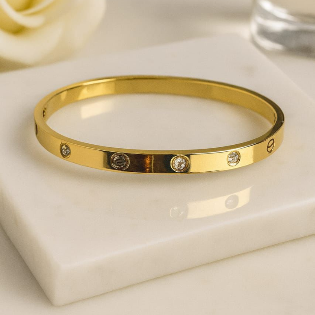 Gold-Plated Classic Aura Bracelet
